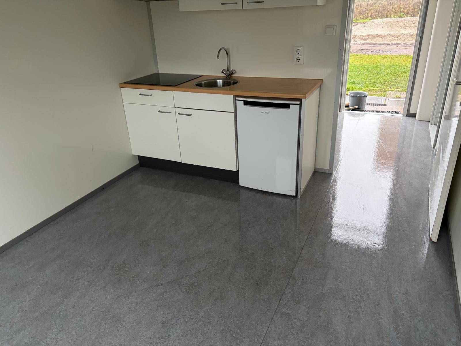 Tijdelijke woonunits — foto 1 van 2